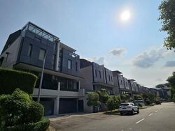 Coronation Drive (D10), Semi-Detached #484027621